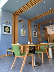 QATAR PERSIAN ICE CAFE